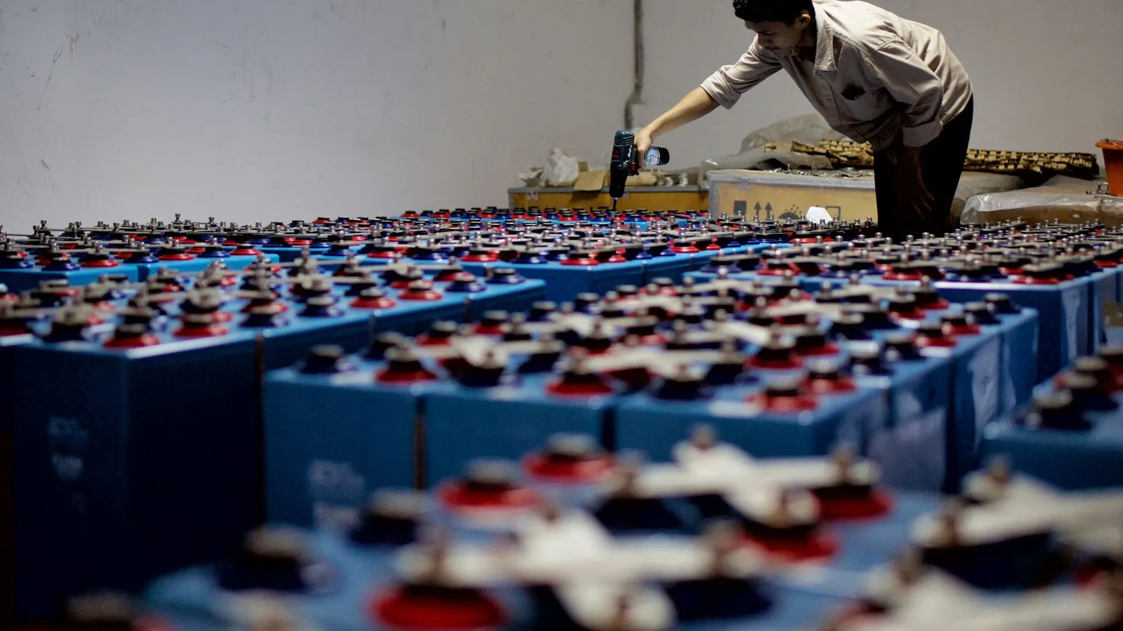 Batterie lithium-ion ou plomb-acide pour votre parc
